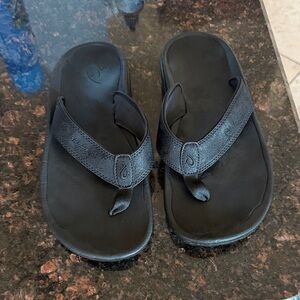 OluKai Black Men's Sandals